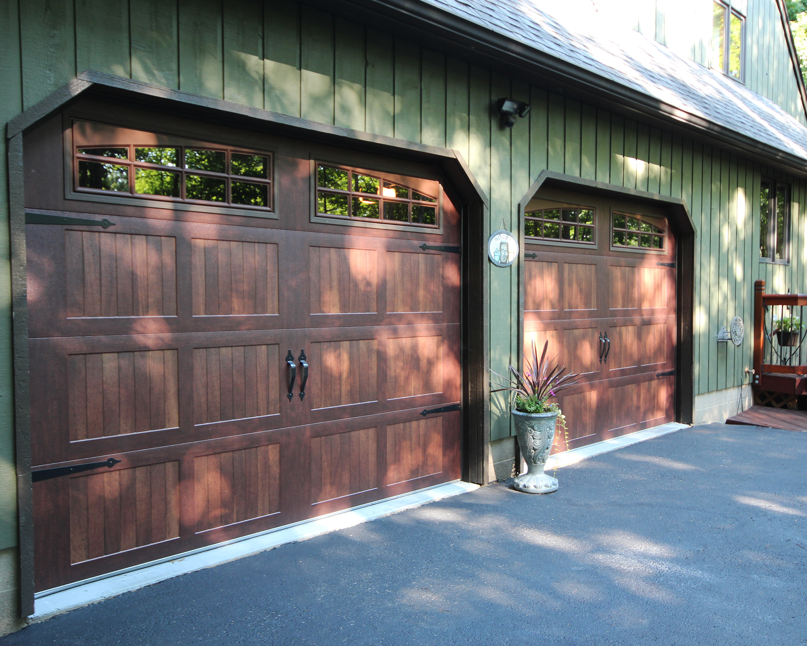 stamped-carriage-house-sunrise-door-woodworks